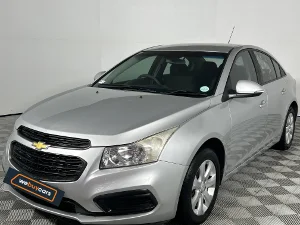 Used 2016 Chevrolet Cruze sedan 1.6 L