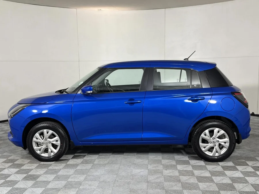 Used 2025 Suzuki Swift 1.2 GL+ manual - WeBuyCars Midstream