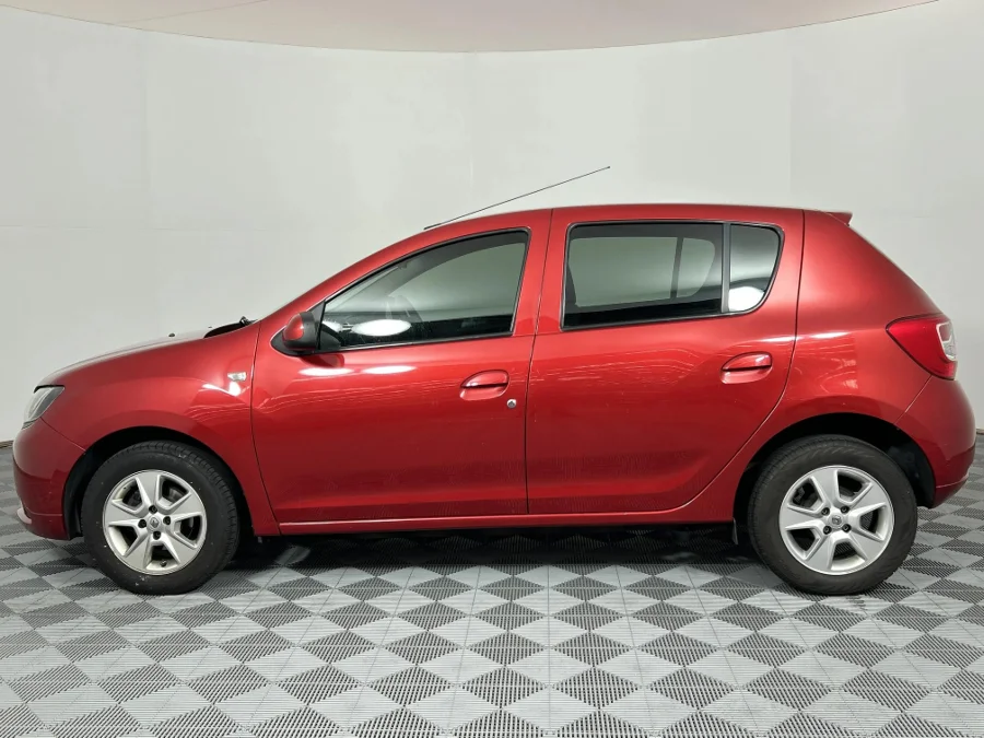 Used 2015 Renault Sandero 66kW turbo Dynamique - WeBuyCars Lansdowne