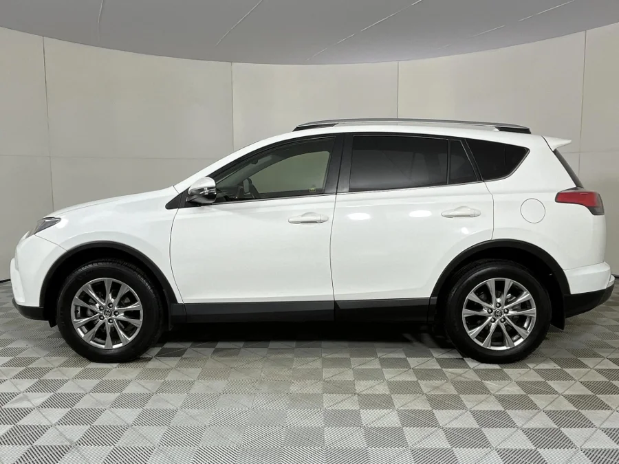Used 2016 Toyota RAV4 2.2D-4D AWD VX - WeBuyCars Polokwane
