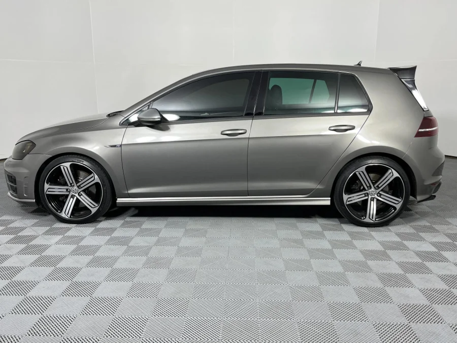 Used 2016 Volkswagen Golf R auto - WeBuyCars Montana