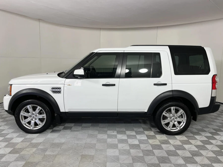 Used 2012 Land Rover Discovery SDV6 S - WeBuyCars Silverlakes Used 2012 Land Rover Discovery SDV6 S - WeBuyCars Silverlakes