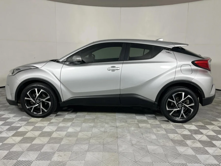 Used 2018 Toyota C-HR 1.2T Plus auto - WeBuyCars Riverhorse Used 2018 Toyota C-HR 1.2T Plus auto - WeBuyCars Riverhorse