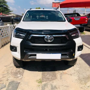 Used 2024 Toyota Hilux 2.4GD-6 double cab Raider manual