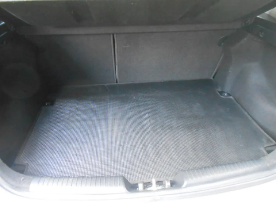 New 2015 Kia Cerato hatch 2.0 EX - Ryko Motors