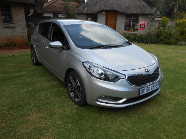 New 2015 Kia Cerato 1.6 EX 5-door