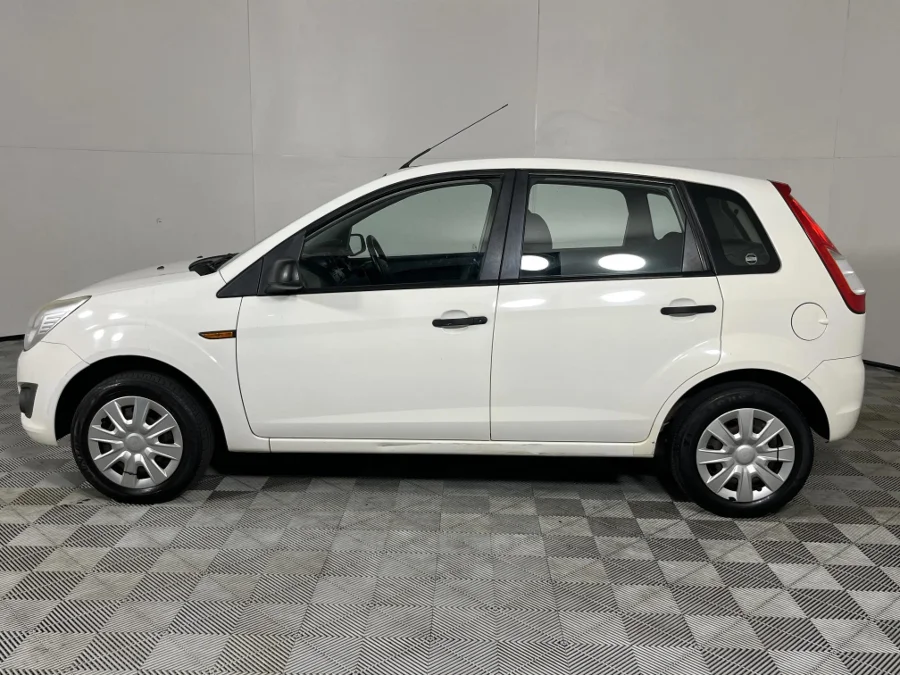 Used 2013 Ford Figo 1.4 Ambiente - WeBuyCars Riverhorse