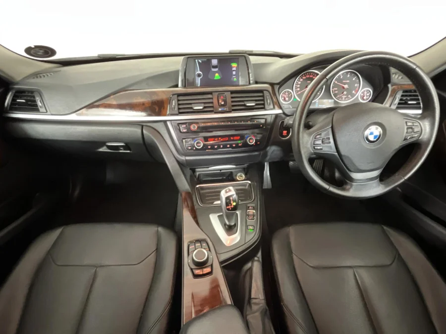 Used 2013 BMW 3 Series 320d sports-auto - WeBuyCars JHB South