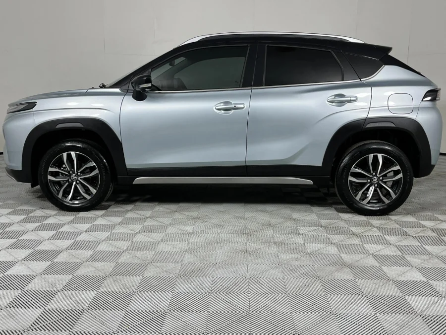 Used 2025 Toyota Starlet Cross 1.5 XR manual - WeBuyCars Pietermaritzburg