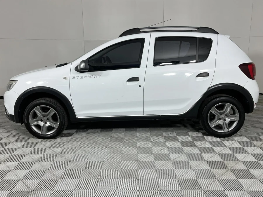 Used 2018 Renault Sandero 66kW turbo Stepway Expression - WeBuycars East London