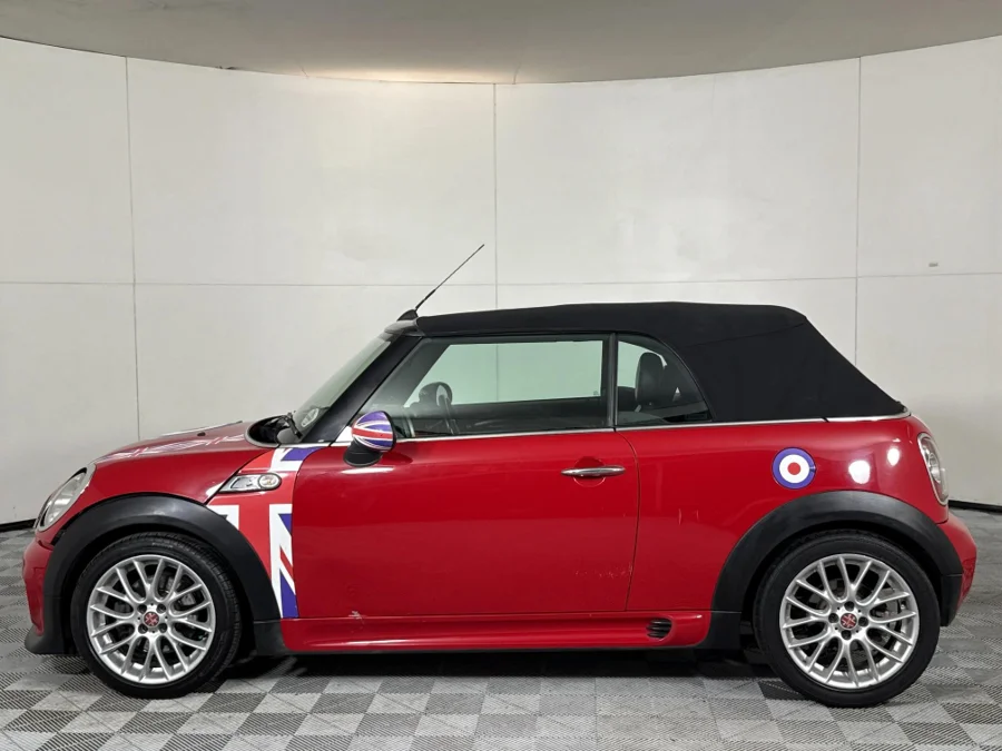 Used 2011 MINI Convertible Cooper S Convertible Highgate auto - WeBuyCars Midstream