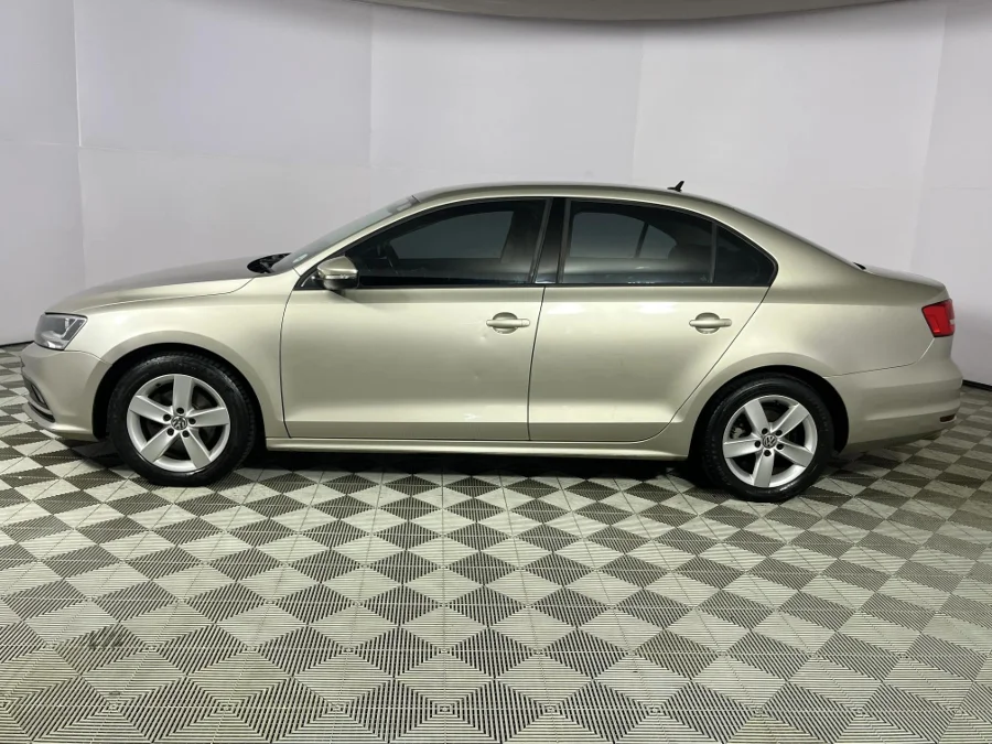 Used 2015 Volkswagen Jetta 1.4TSI Comfortline - WeBuyCars Durban