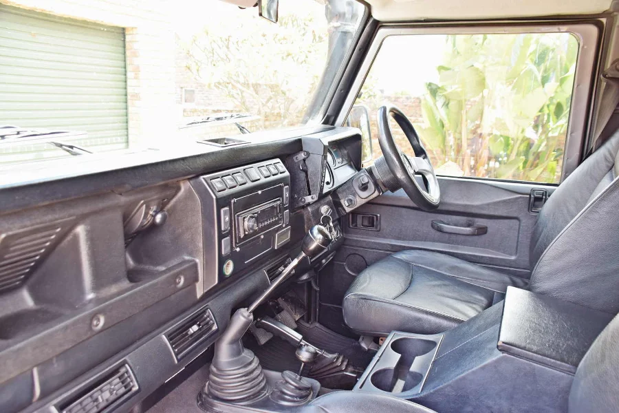 Used 2007 Land Rover Defender 110 2.5 Td5 County - Private Seller Used 2007 Land Rover Defender 110 2.5 Td5 County - Private Seller