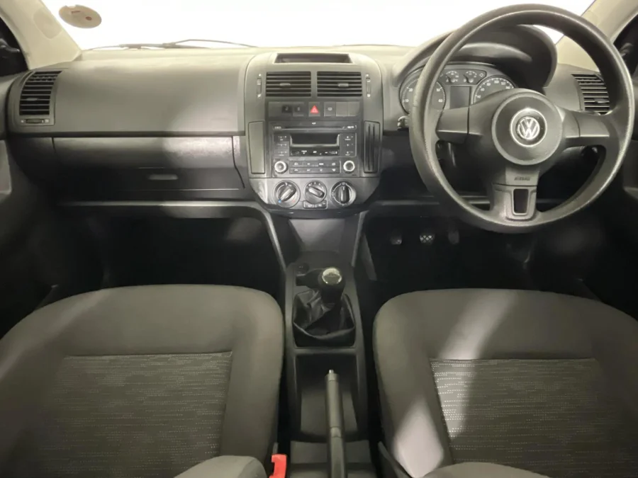 Used 2016 Volkswagen Polo Vivo sedan 1.6 Comfortline - WeBuycars East London