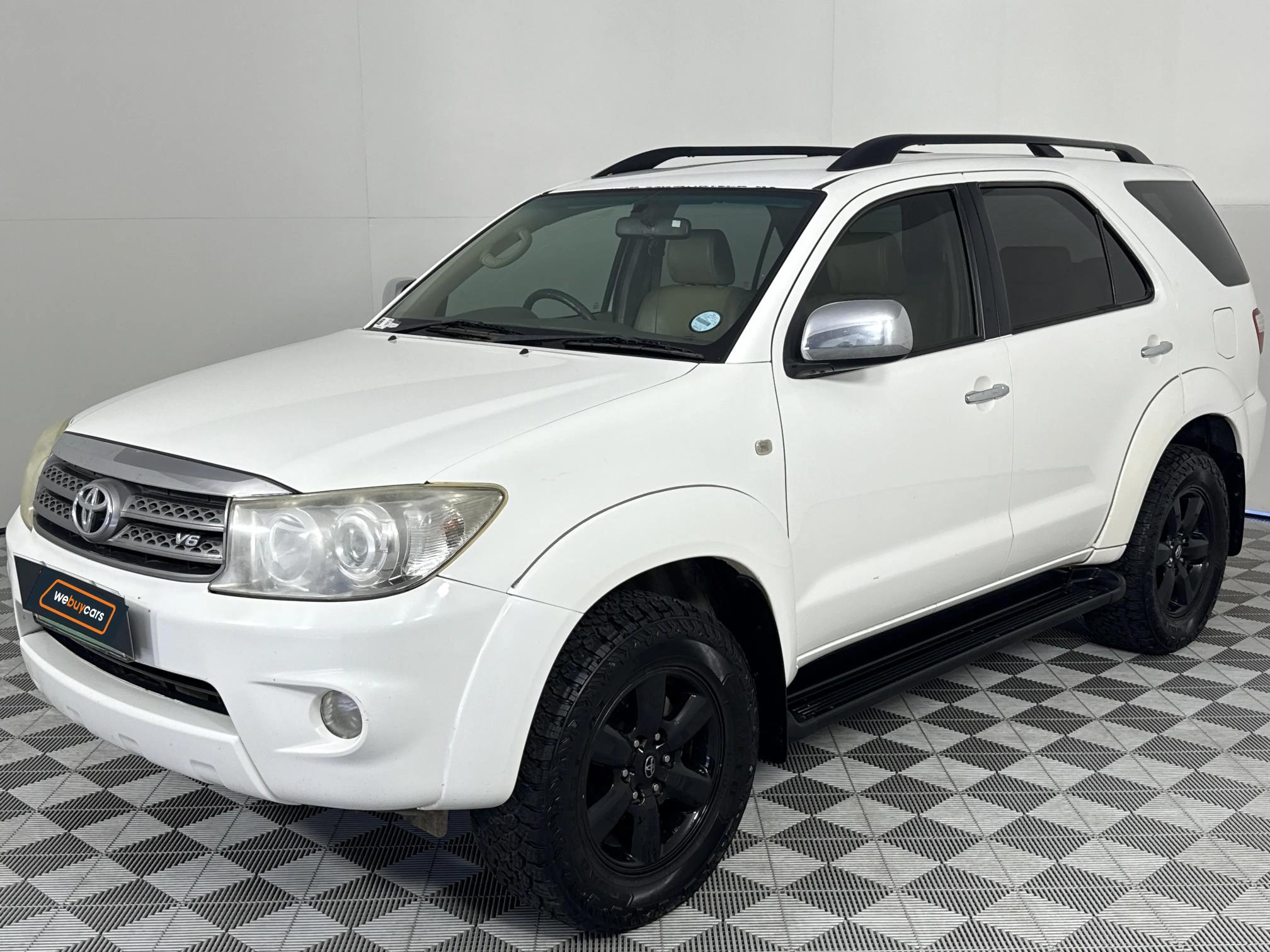 Used 2011 Toyota Fortuner V6 4.0