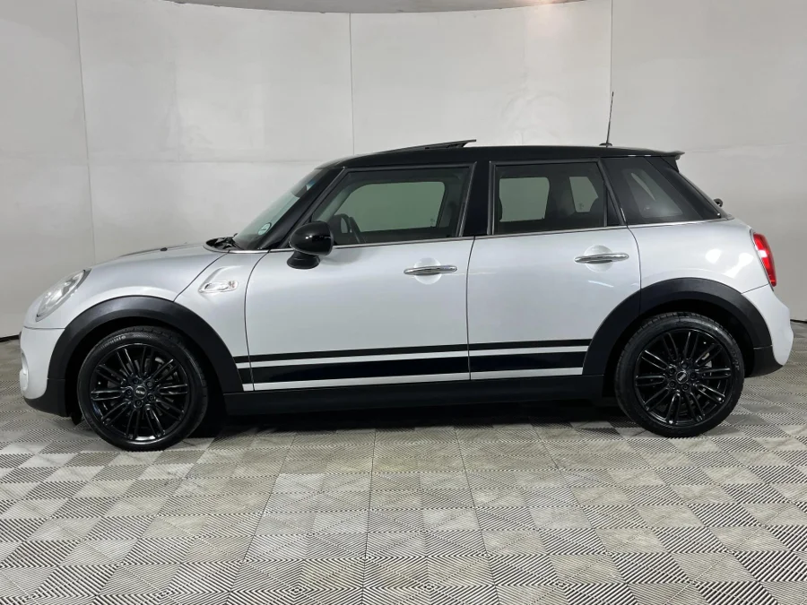 Used 2018 MINI Hatch Cooper S Hatch 5-door Shadow Edition - WeBuyCars The Dome