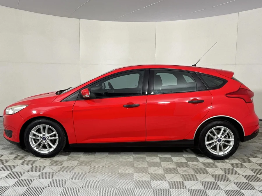Used 2016 Ford Focus sedan 1.0T Ambiente - WeBuyCars Polokwane