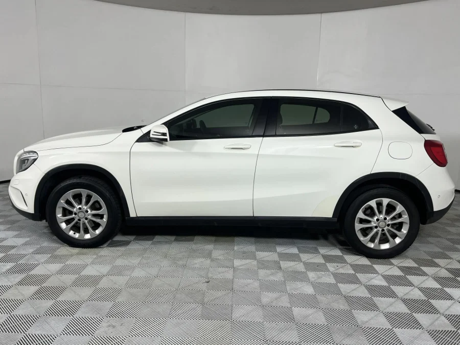 Used 2016 Mercedes-Benz GLA 200 auto - WeBuyCars The Dome