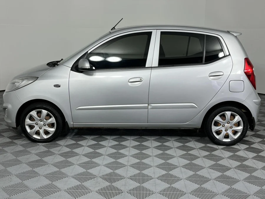 Used 2011 Hyundai i10 1.1 Motion - WeBuyCars Montana