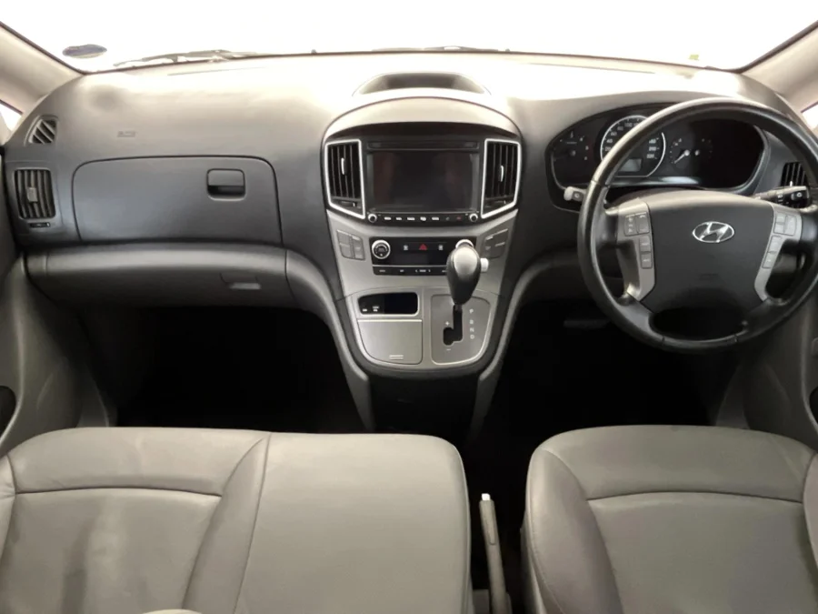 Used 2021 Hyundai H-1 2.5VGTi bus Elite 9-seater - WeBuyCars Polokwane