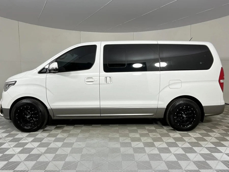 Used 2021 Hyundai H-1 2.5VGTi bus Elite 9-seater - WeBuyCars Polokwane