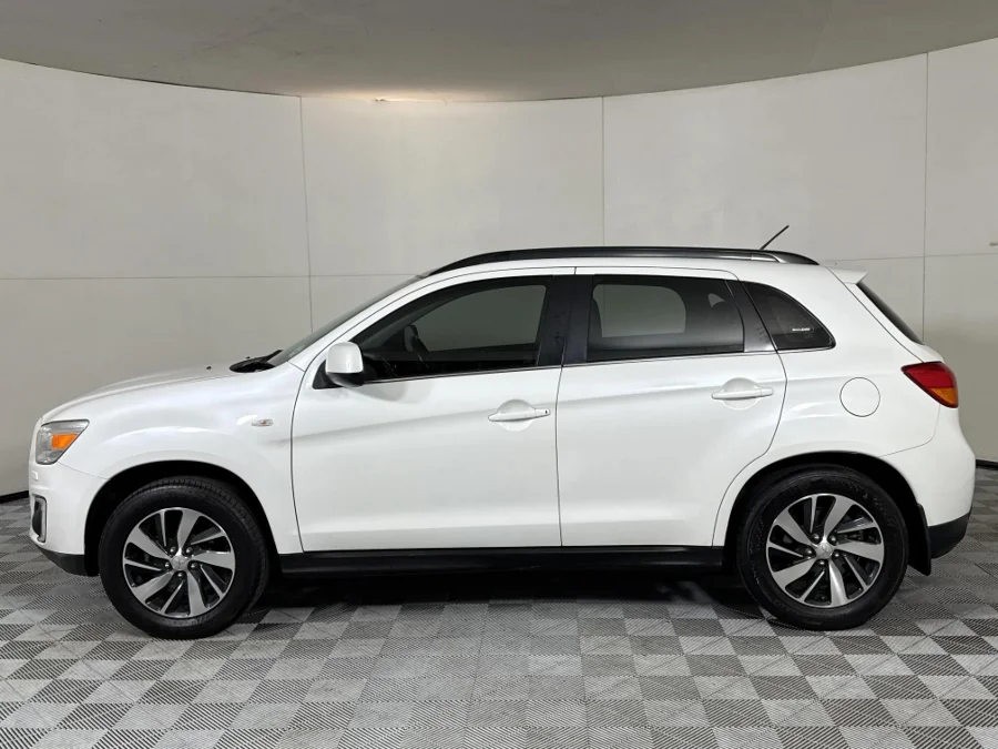 Used 2016 Mitsubishi ASX 2.0 GLX Sport - WeBuyCars Midstream