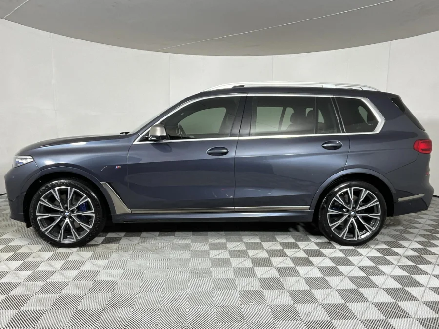 Used 2020 BMW X7 M50d - WeBuyCars The Dome
