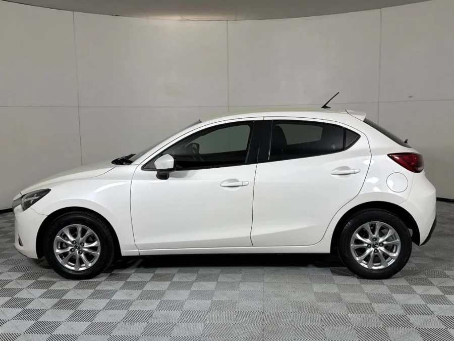 Used 2019 Mazda Mazda2 1.5 Dynamic auto - WeBuyCars Midstream