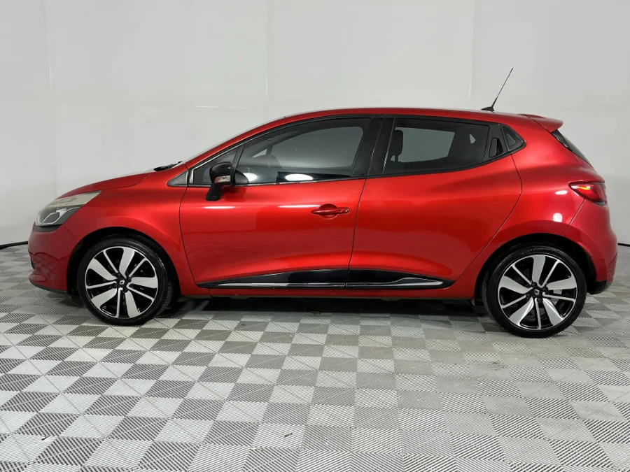 Used 2014 Renault Clio 66kW turbo Dynamique - WeBuyCars Silverlakes