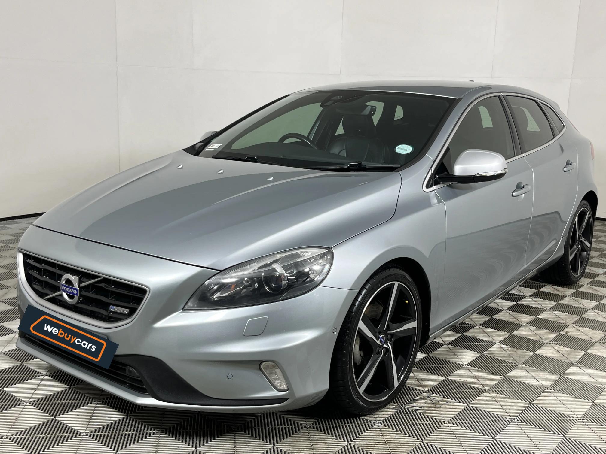 Used 2015 Volvo V40 D2 R-Design