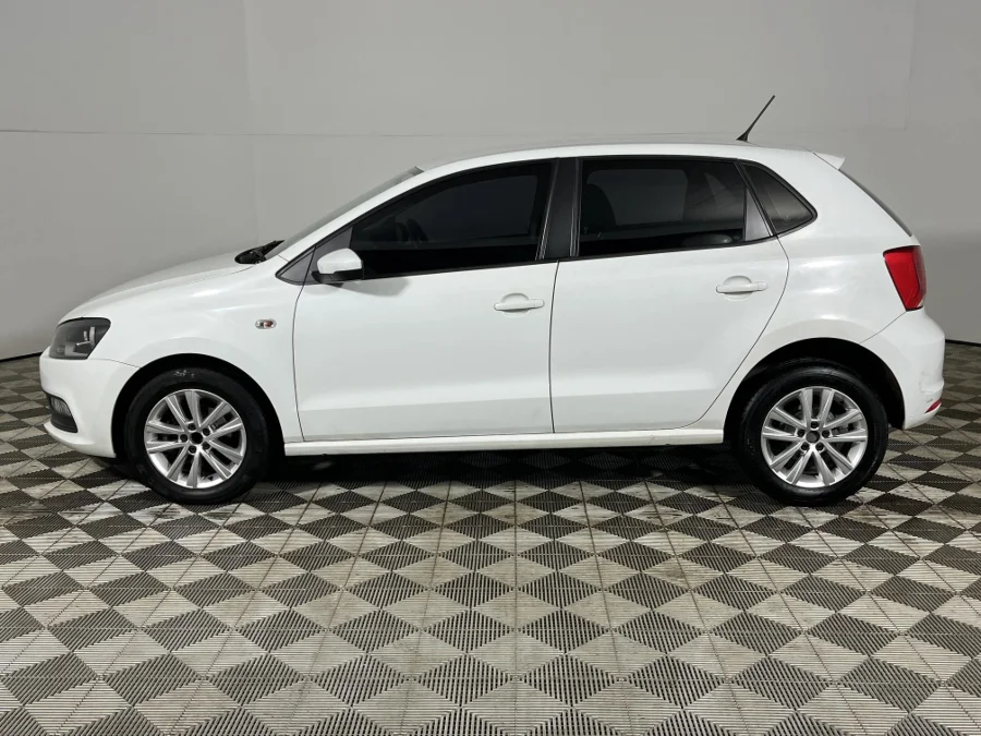 Used 2024 Volkswagen Polo Vivo hatch 1.6 Life - WeBuyCars JHB South