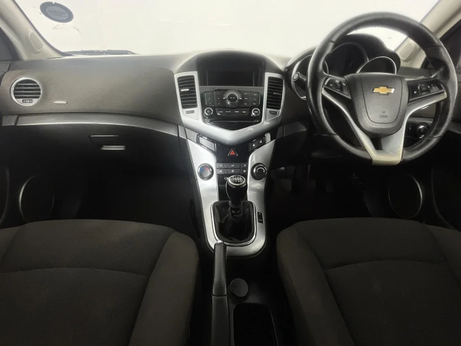 Used 2014 Chevrolet Cruze sedan 1.4T LS - WeBuyCars Montana