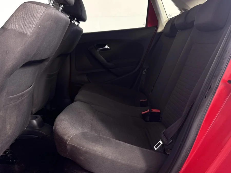 Used 2012 Volkswagen Polo 1.4 Comfortline - WeBuyCars Vereeniging