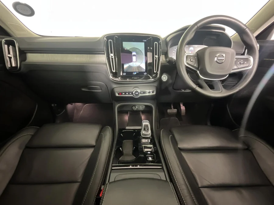 Used 2021 Volvo XC40 T3 Inscription - WeBuyCars Riverhorse Used 2021 Volvo XC40 T3 Inscription - WeBuyCars Riverhorse