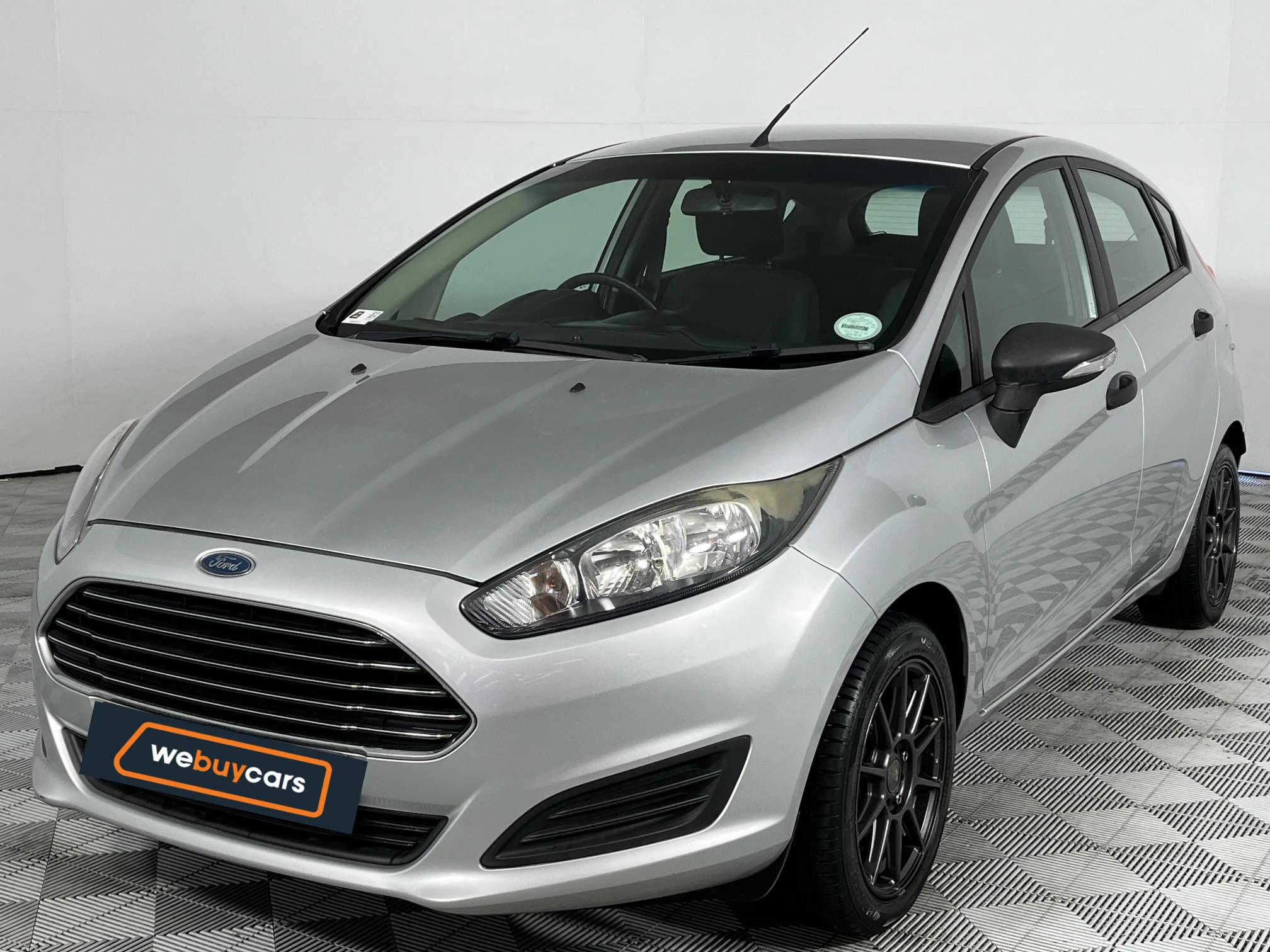 Used 2015 Ford Fiesta 5-door 1.0T Ambiente auto