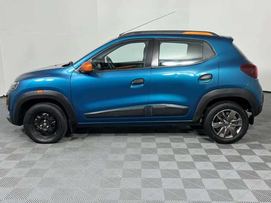 Used 2022 Renault Kwid 1.0 Climber auto - WeBuyCars Montana