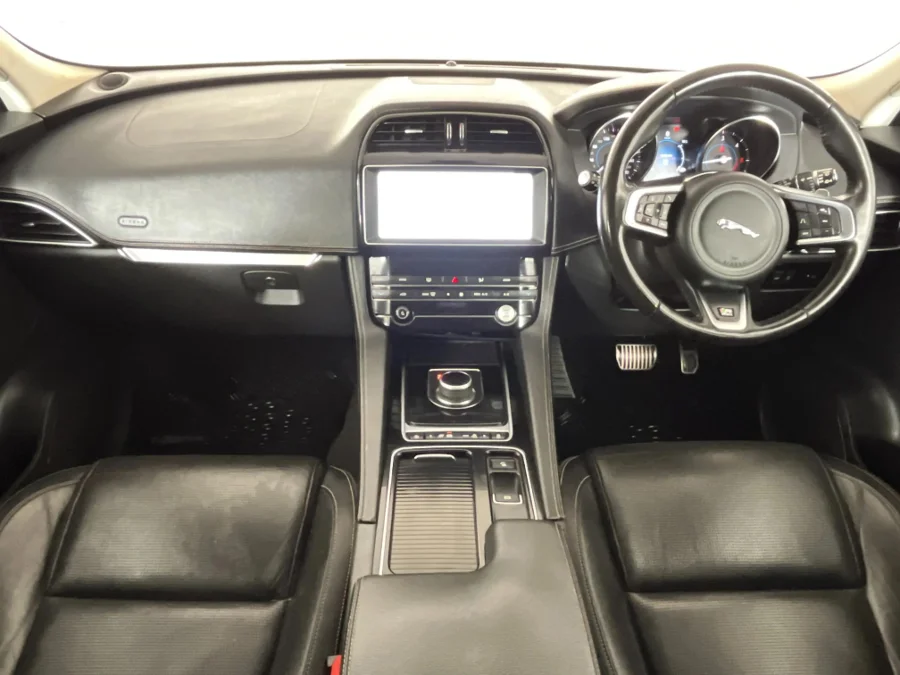 Used 2019 Jaguar F-Pace 20d AWD Pure - WeBuyCars Polokwane