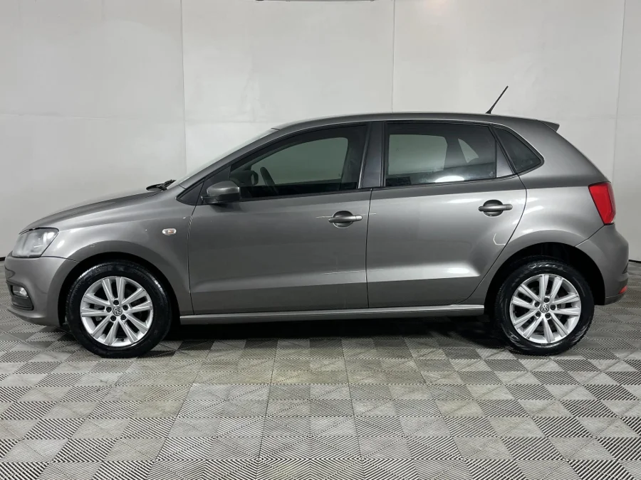 Used 2019 Volkswagen Polo Vivo hatch 1.4 Comfortline - WeBuyCars Midstream