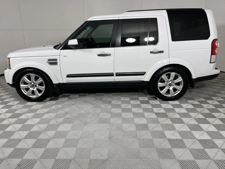 Used 2013 Land Rover Discovery SDV6 HSE - WeBuycars East London