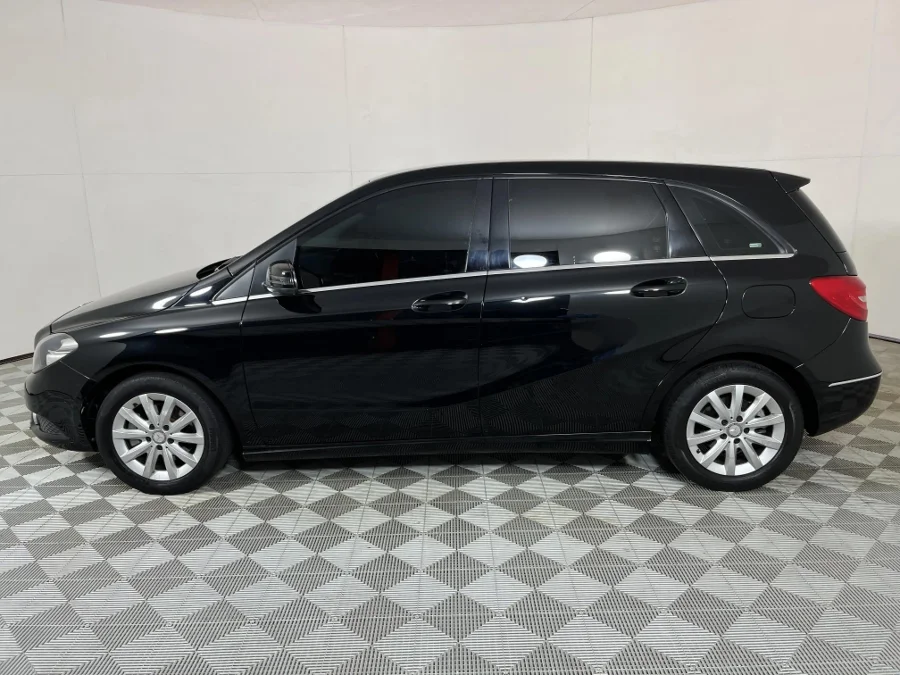 Used 2014 Mercedes-Benz B-Class B200 auto - WeBuyCars JHB South