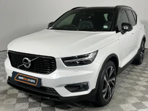 Used 2020 Volvo XC40 T3 R-Design