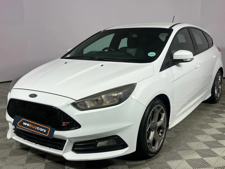 Used 2017 Ford Focus ST 1 - WeBuyCars Durban Used 2017 Ford Focus ST 1 - WeBuyCars Durban
