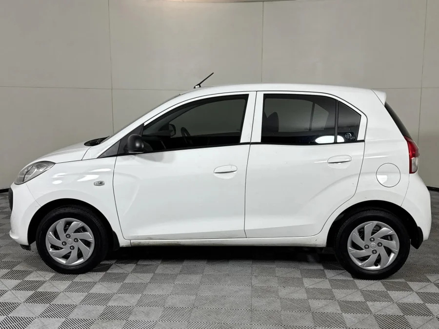 Used 2022 Hyundai Atos 1.1 Motion auto - WeBuyCars Rustenburg