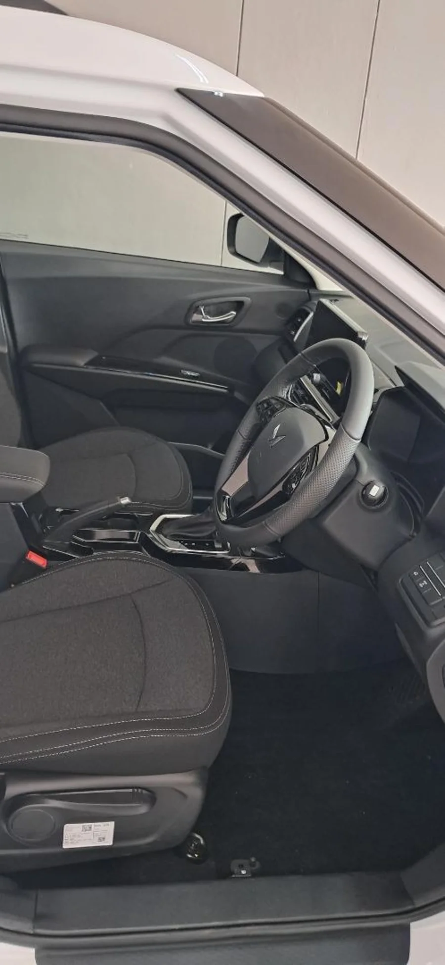 New 2026 Mahindra XUV 3XO 1.2T AX5 auto - Mahindra New Cars Centurion New 2026 Mahindra XUV 3XO 1.2T AX5 auto - Mahindra New Cars Centurion