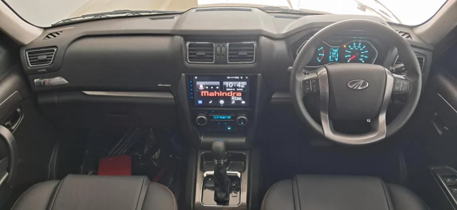 New 2026 Mahindra Pik Up 2.2CRDe double cab 4x4 S11 Karoo Dawn - Mahindra New Cars Centurion