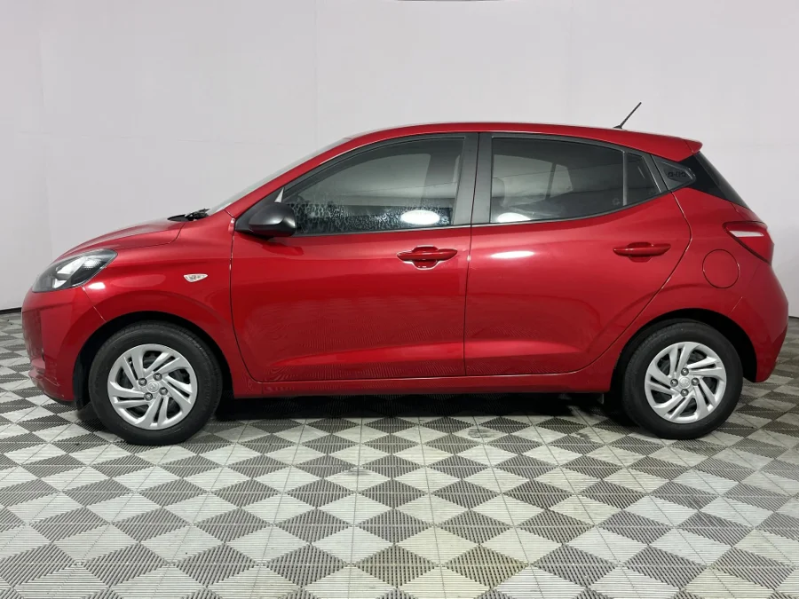 Used 2022 Hyundai Grand i10 1.0 hatch Motion manual - WeBuyCars Richmond