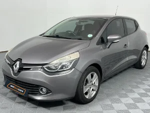 Used 2016 Renault Clio 66kW turbo Expression Used 2016 Renault Clio 66kW turbo Expression