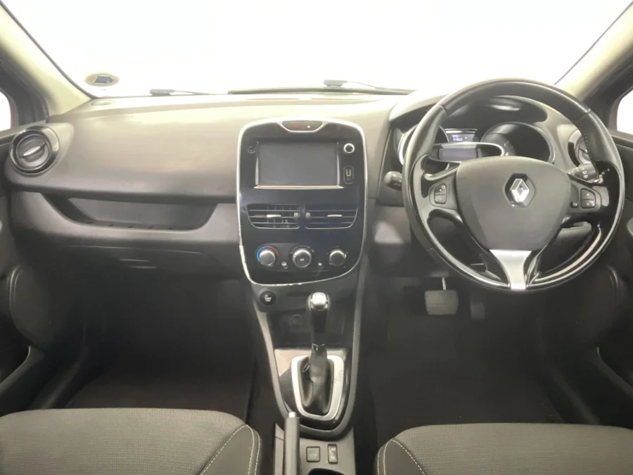 Used 2016 Renault Clio 66kW turbo Expression - WeBuyCars Lansdowne