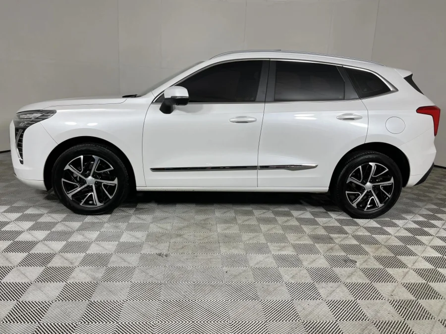 Used 2022 Haval Jolion 1.5T S Super Luxury - WeBuyCars Polokwane
