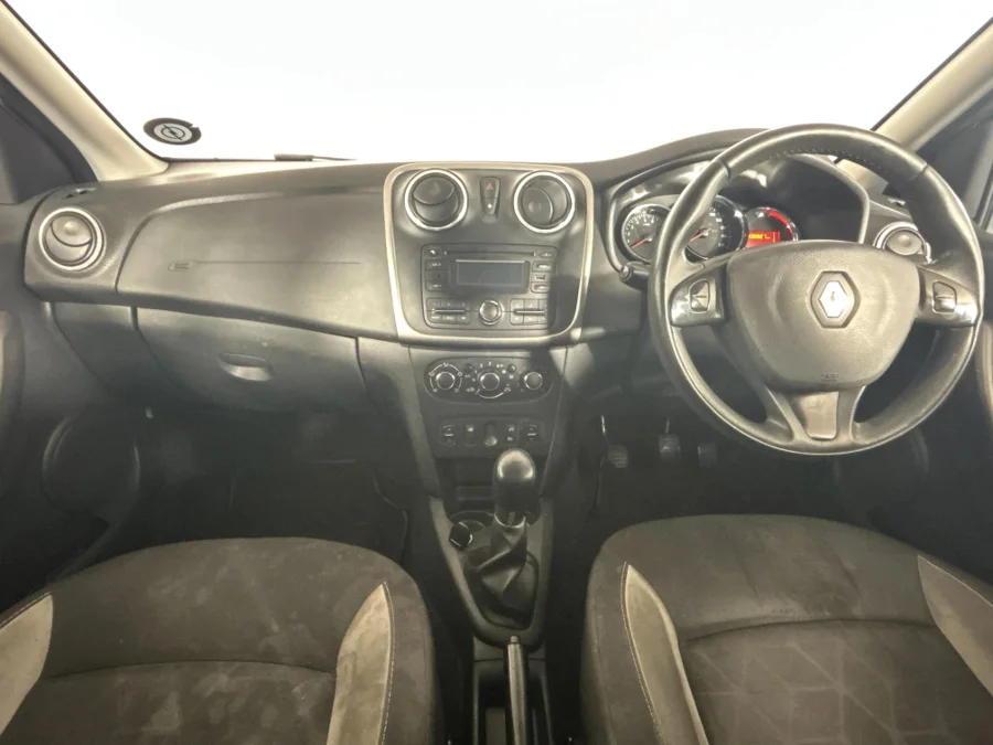 Used 2016 Renault Sandero Stepway 66kW turbo - WeBuyCars Richmond Used 2016 Renault Sandero Stepway 66kW turbo - WeBuyCars Richmond